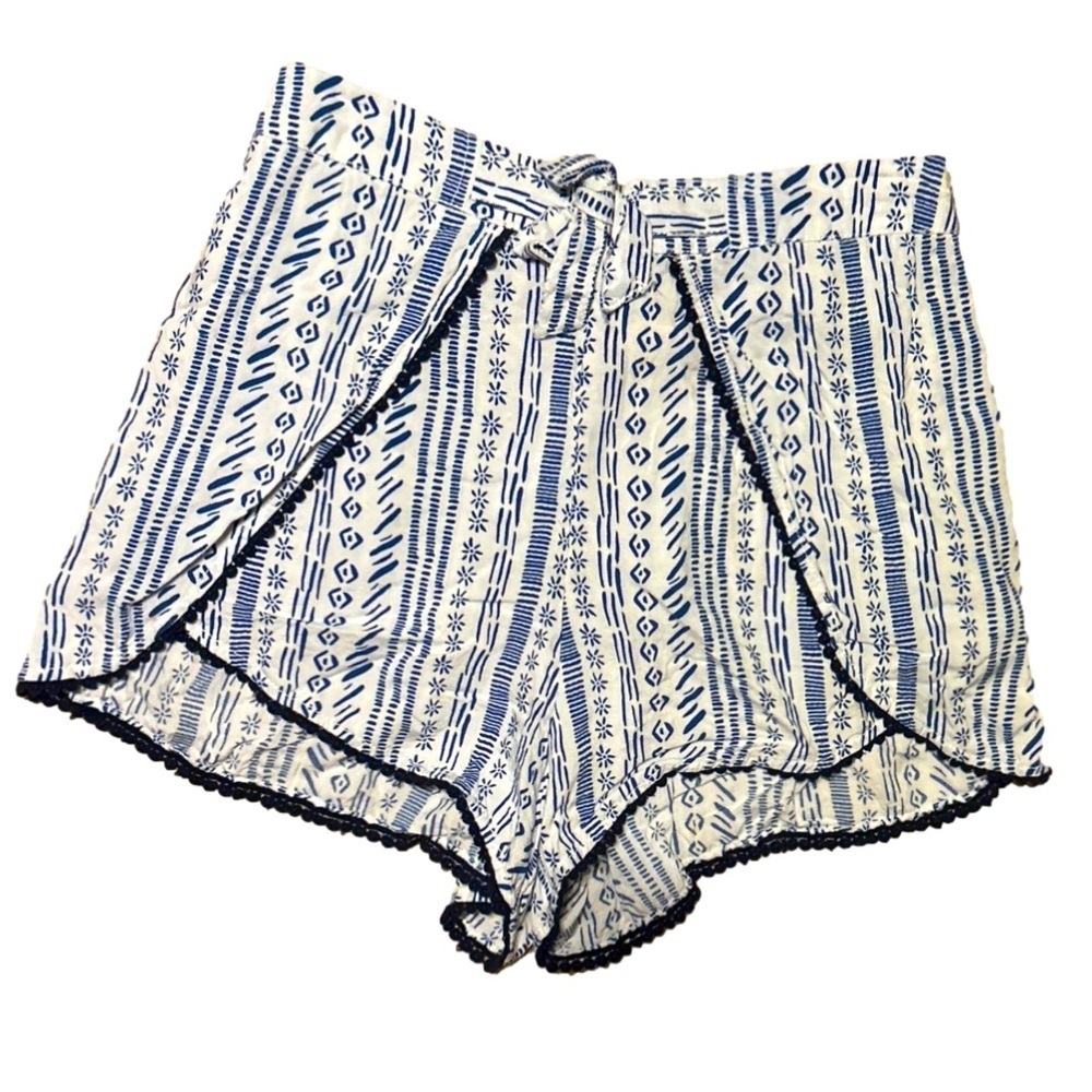 Tucker & Tate shorts Size L (10/12)